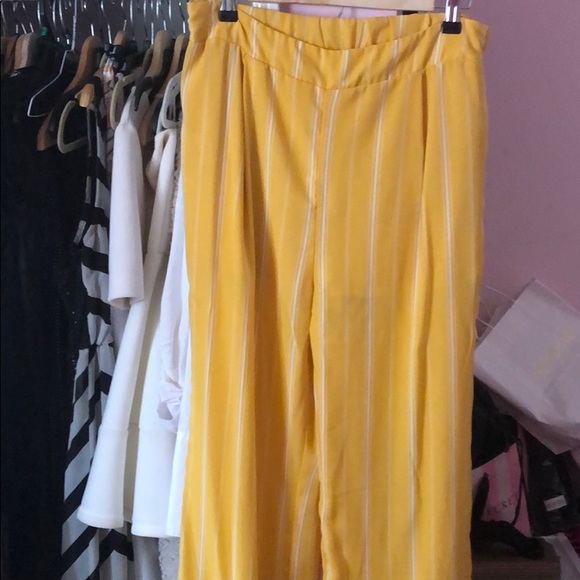 Love Tree Yellow Two piece set - Picture 6 of 7